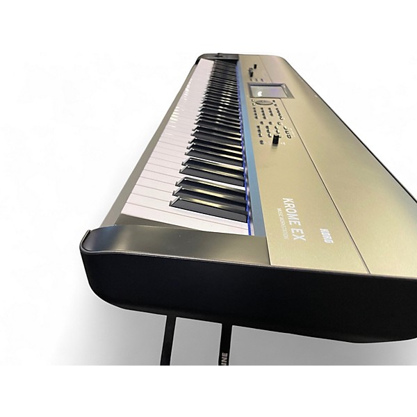 Used KORG Krome 88 Key Keyboard Workstation