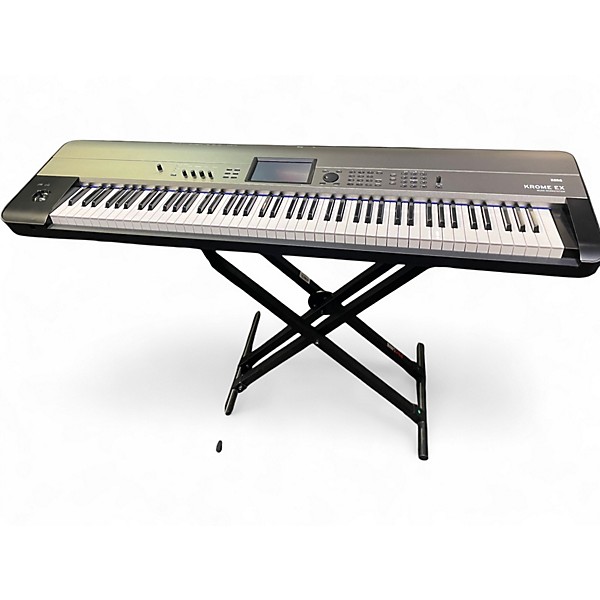Used KORG Krome 88 Key Keyboard Workstation