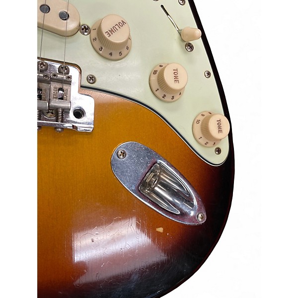 Used 2018 Fender 1964 Journeyman Relic Stratocaster 3 Color Sunburst Solid Body Electric Guitar