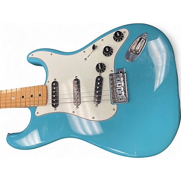 Used 2023 Fender 1970 Reissue Stratocaster MALIBU BLUE Solid Body Electric Guitar