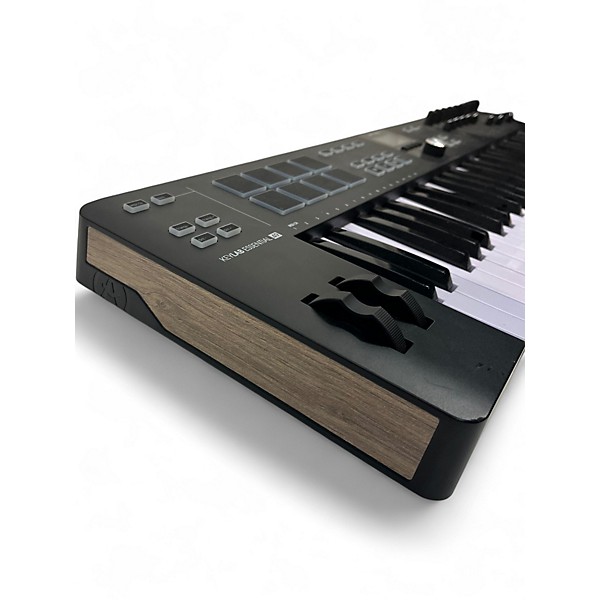 Used Arturia Keylab Essential 61 MIDI Controller
