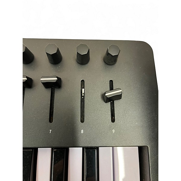 Used Arturia Keylab Essential 61 MIDI Controller