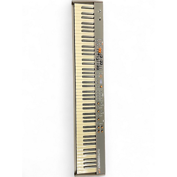 Used Studiologic Numa Compact XSE Keyboard Workstation
