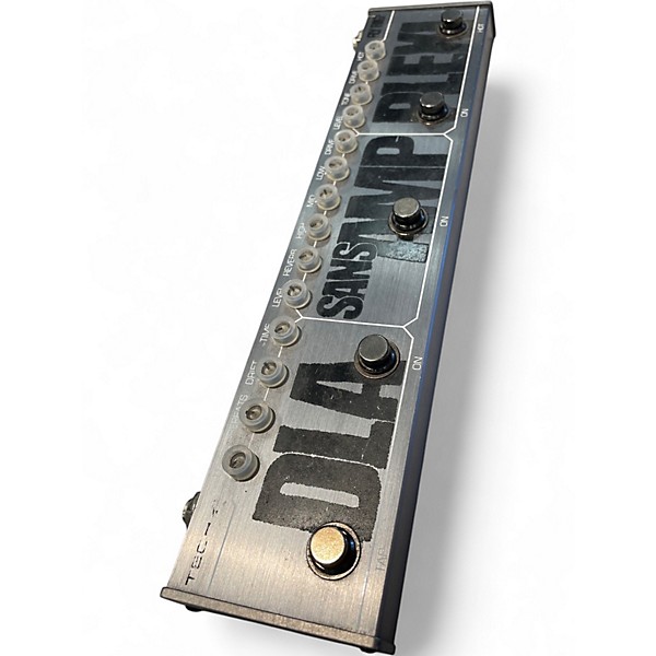 Used Tech 21 Fly Rig 5 SansAmp Effect Processor
