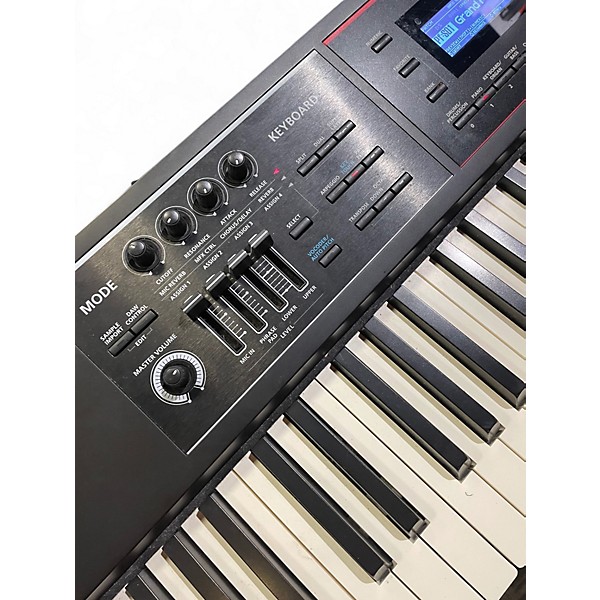 Used Roland Juno-DS Synthesizer