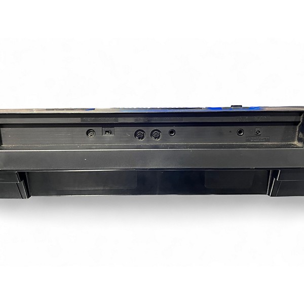 Used Yamaha PSR550 Portable Keyboard