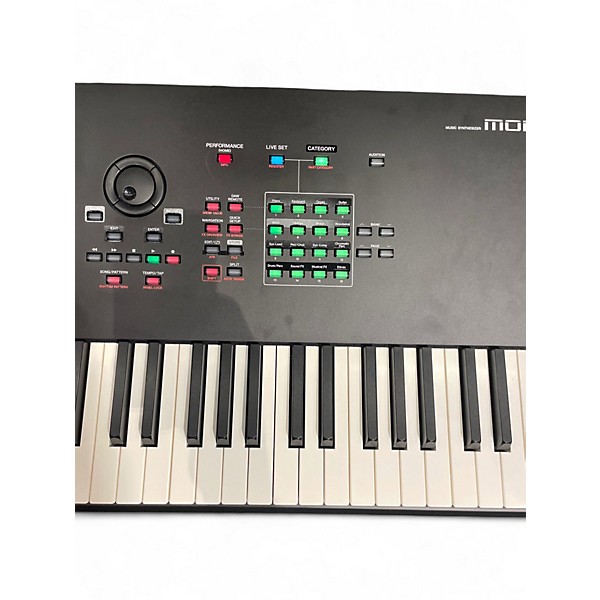 Used Yamaha Montage M8x Keyboard Workstation