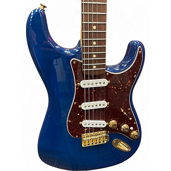 Used Fender Deluxe Stratocaster Blue Solid Body Electric Guitar
