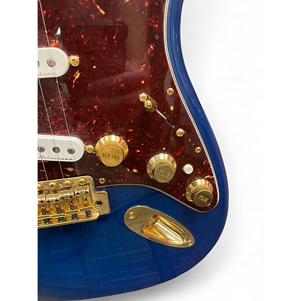 Used Fender Deluxe Stratocaster Blue Solid Body Electric Guitar