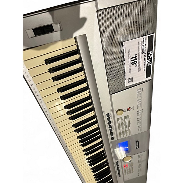 Used Yamaha DGX-205 Keyboard Workstation