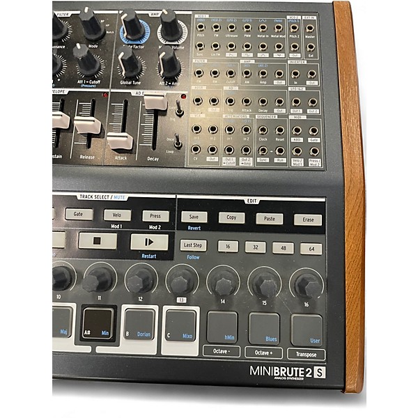Used Arturia minibrute2s Synthesizer