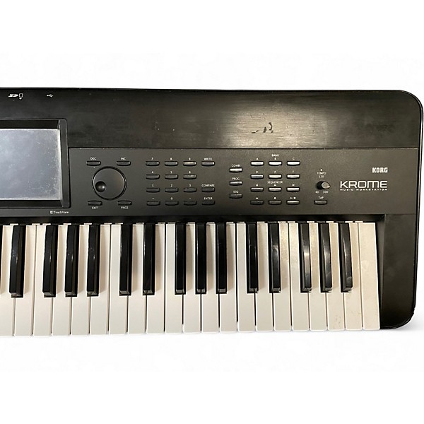 Used KORG Krome 61 Key Keyboard Workstation