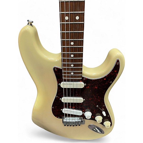 Used Fender American Deluxe Stratocaster Plus Vintage Blonde Solid Body Electric Guitar