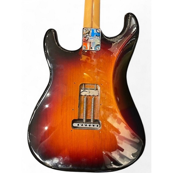 Used 2013 Fender American Standard Stratocaster 3 Tone Sunburst Solid Body Electric Guitar