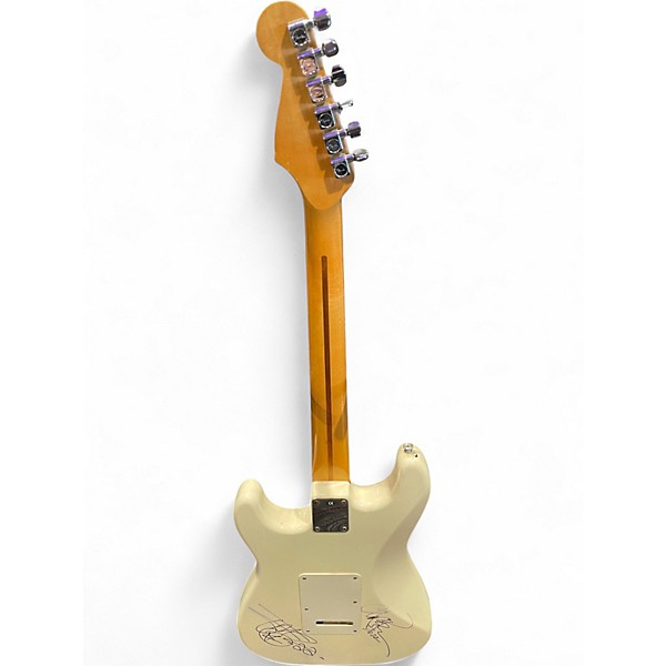 Used Fender 1999 Standard Stratocaster Olympic White Solid Body Electric Guitar
