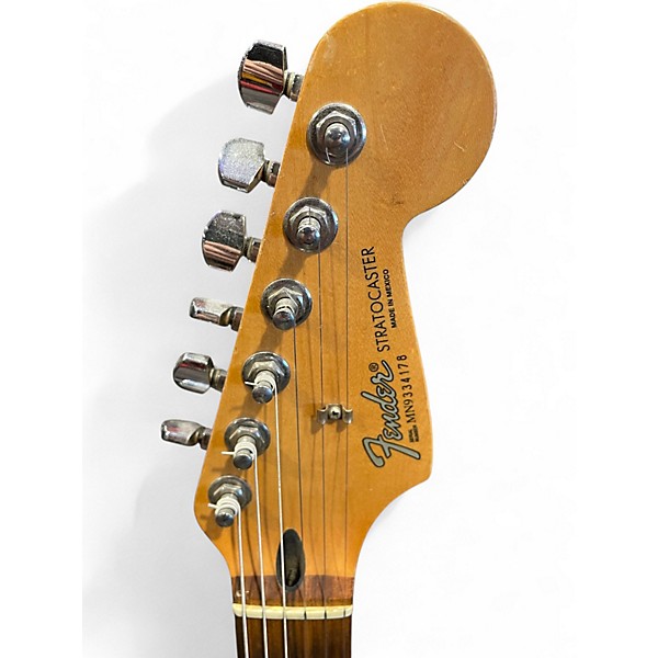 Used Fender 1999 Standard Stratocaster Olympic White Solid Body Electric Guitar