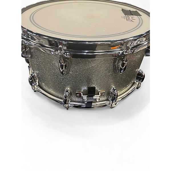 Used Yamaha 14X6.5 Oak Custom Snare Silver Sparkle Drum