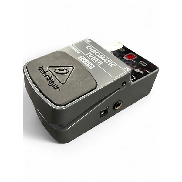 Used Behringer TU300 Chromatic Tuner Pedal