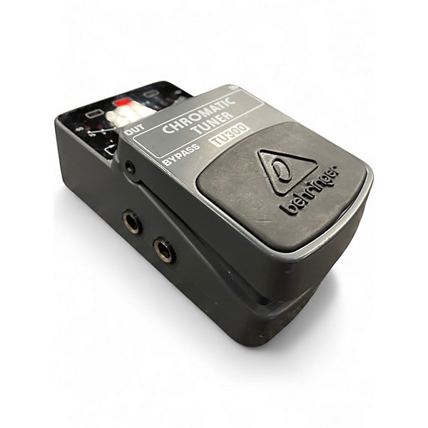 Used Behringer TU300 Chromatic Tuner Pedal