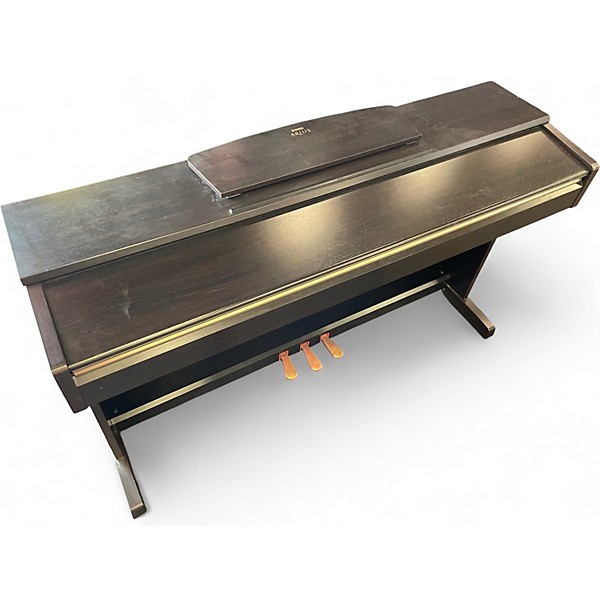 Used Yamaha  Arius YDP-161 Keyboard Workstation