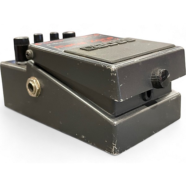 Used 2000s BOSS MT2 Metal Zone Distortion Effect Pedal