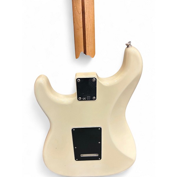 Used 2015 Fender American Standard Stratocaster Vintage White Solid Body Electric Guitar