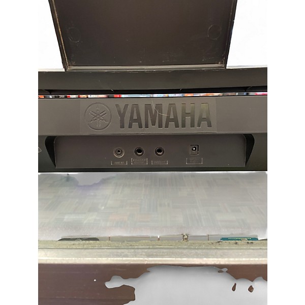 Used Yamaha PSR-E273