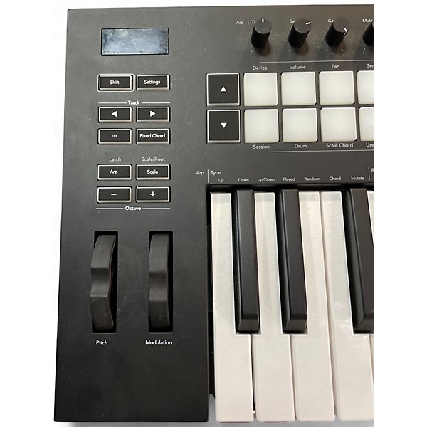Used Novation Launchkey 25 Key MIDI Controller