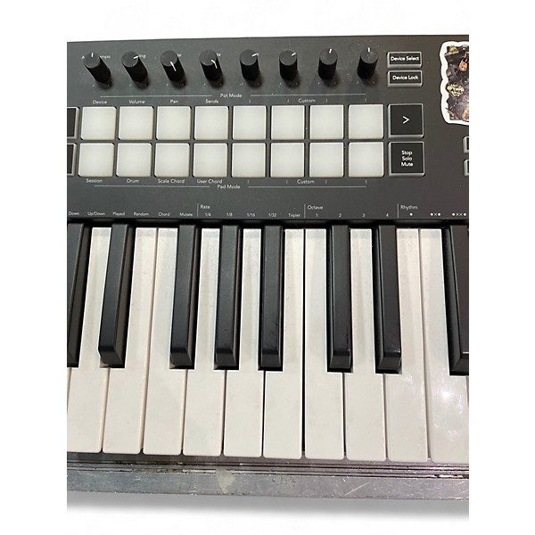 Used Novation Launchkey 25 Key MIDI Controller