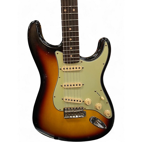 Used Fender Custom Shop 63' Journeyman Stratocaster 3 Tone Sunburst Solid Body Electric Guitar