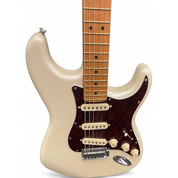 Used Fender Player Plus Stratocaster Pearl White Solid Body Electric Guitar