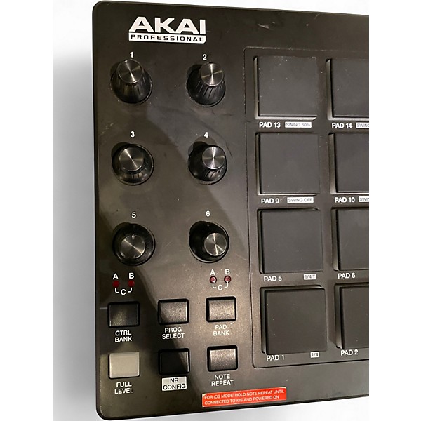 Used Akai Professional MPD218 MIDI Controller