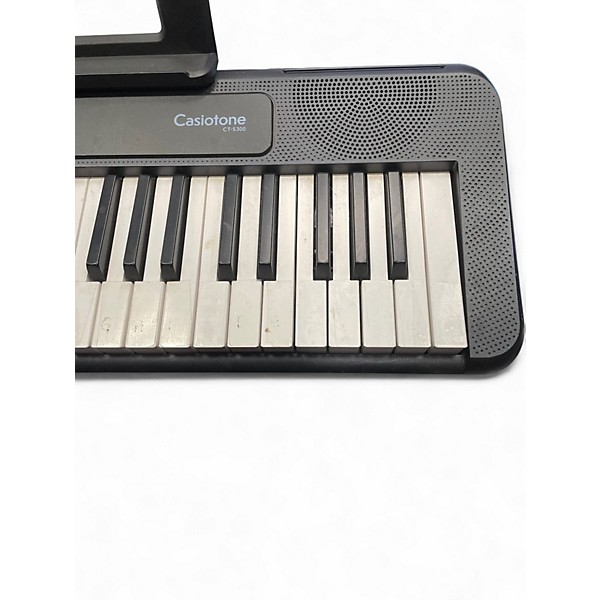 Used Casio CTS300 Portable Keyboard