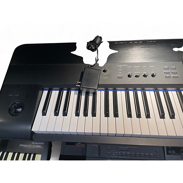 Used KORG Krome 88 Key Keyboard Workstation