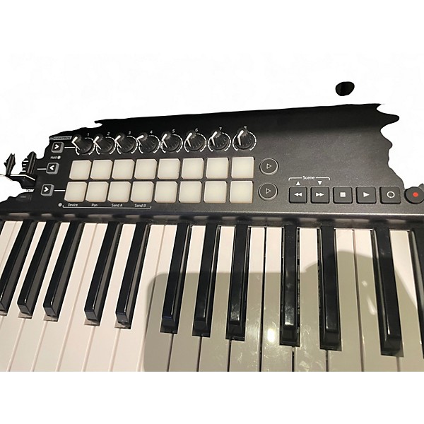 Used Novation Launchkey 61 Key MK2 MIDI Controller