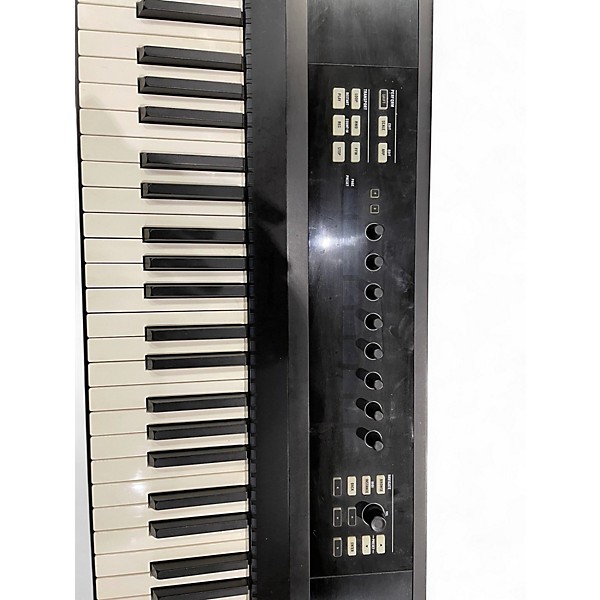 Used Native Instruments Komplete Kontrol S88 MIDI Controller