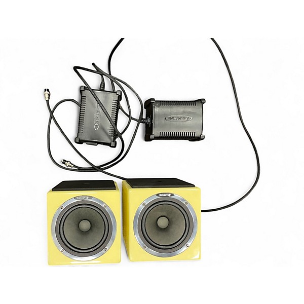 Used Avantone  Mixcube 5.25 Pair Powered Monitor