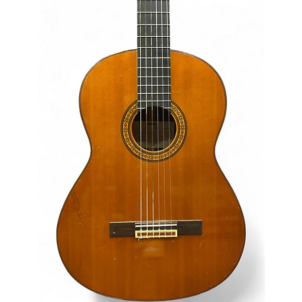 Used Yamaha G235 Antique Natural Classical Acoustic Guitar