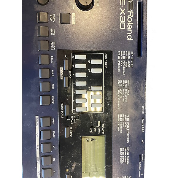 Used Roland E-X30 Arranger Keyboard