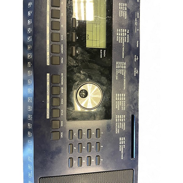 Used Roland E-X30 Arranger Keyboard