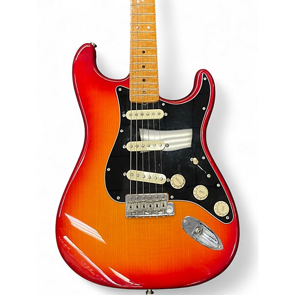 Used Fender Rarities Collection Flame Maple Top Stratocaster Cherry Sunburst Solid Body Electric Guitar