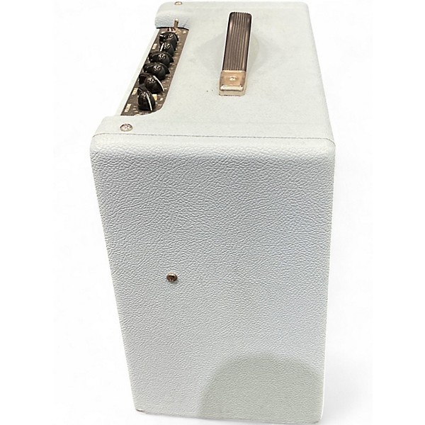 Used Fender Blues Junior IV 15W 1x12 Tube Guitar Combo Amp