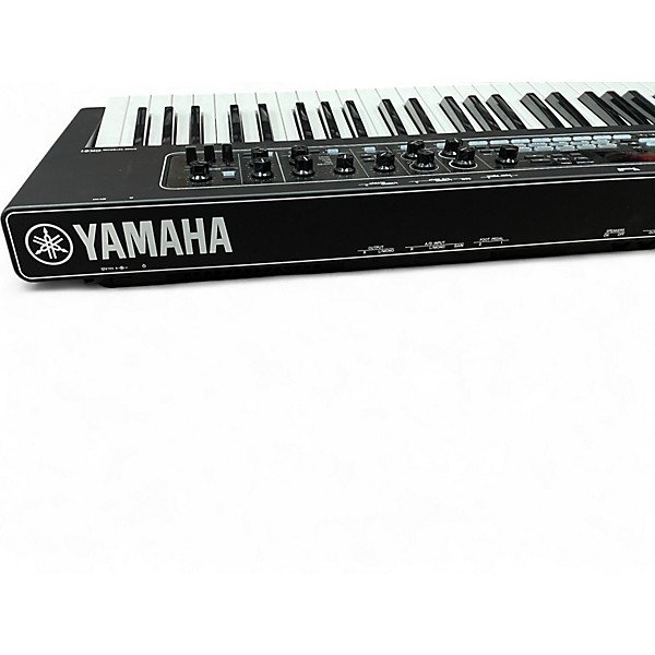 Used Yamaha CK61 Keyboard Workstation