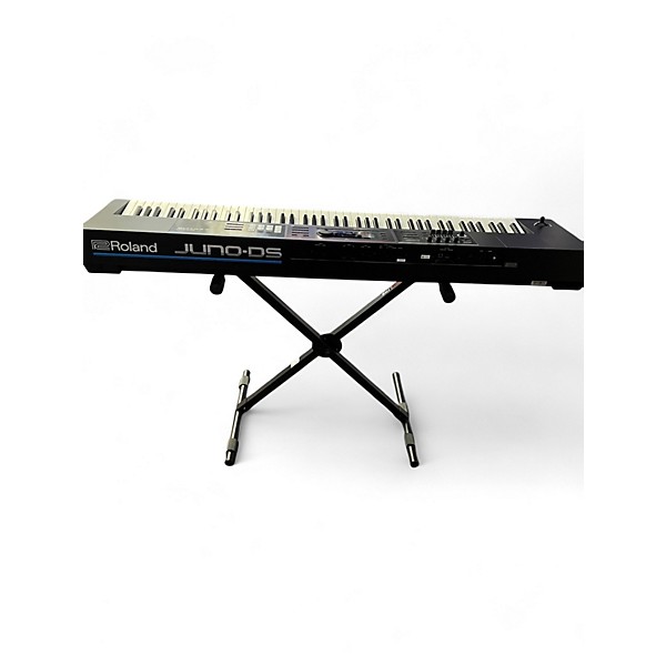 Used Roland juno ds Keyboard Workstation