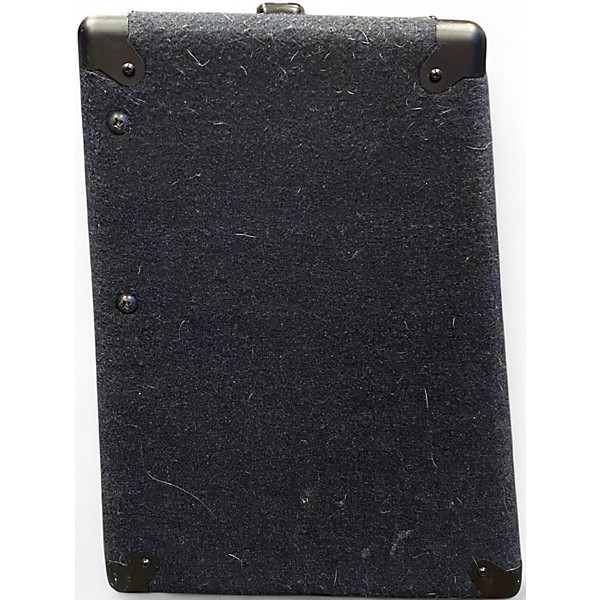 Used Roland KC80 Keyboard Amp