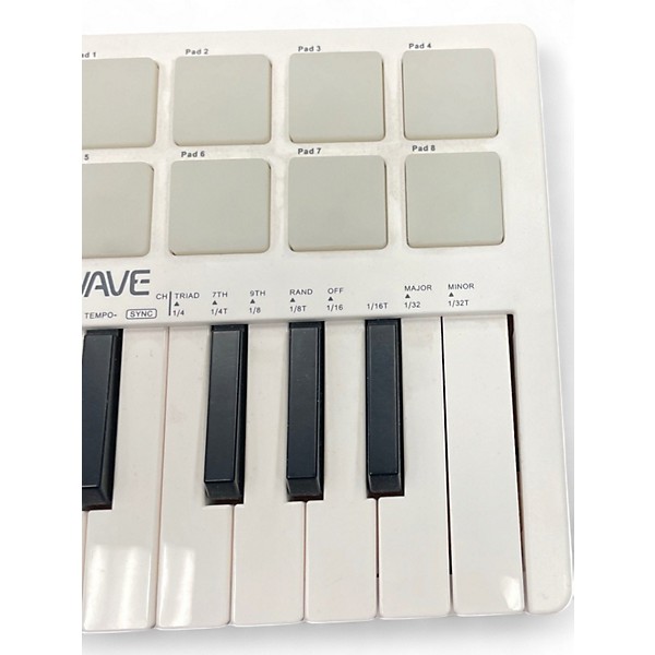 Used M-vave SMK25 MIDI Controller