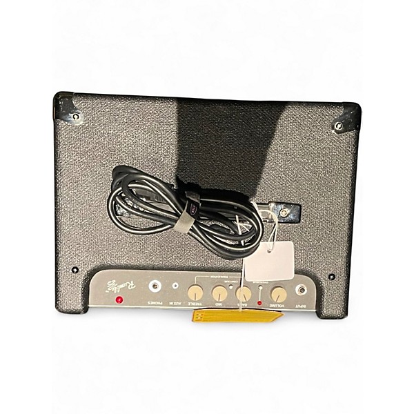 Used Fender Rumble 25 25W 1x8 Bass Combo Amp