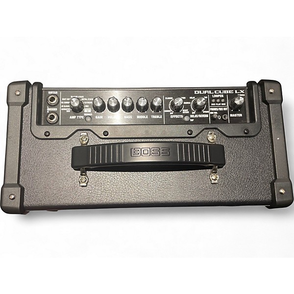 Used BOSS DUAL CUBE LX Battery Powered Amp