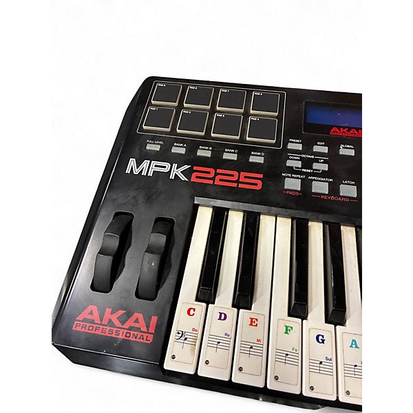 Used Akai Professional MPK225 25-Key MIDI Controller