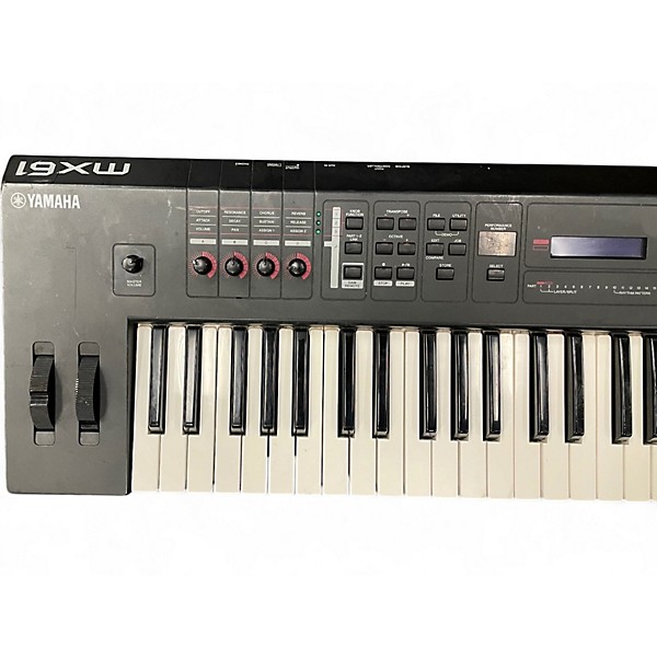 Used Yamaha MX61 v1 61 Key Keyboard Workstation